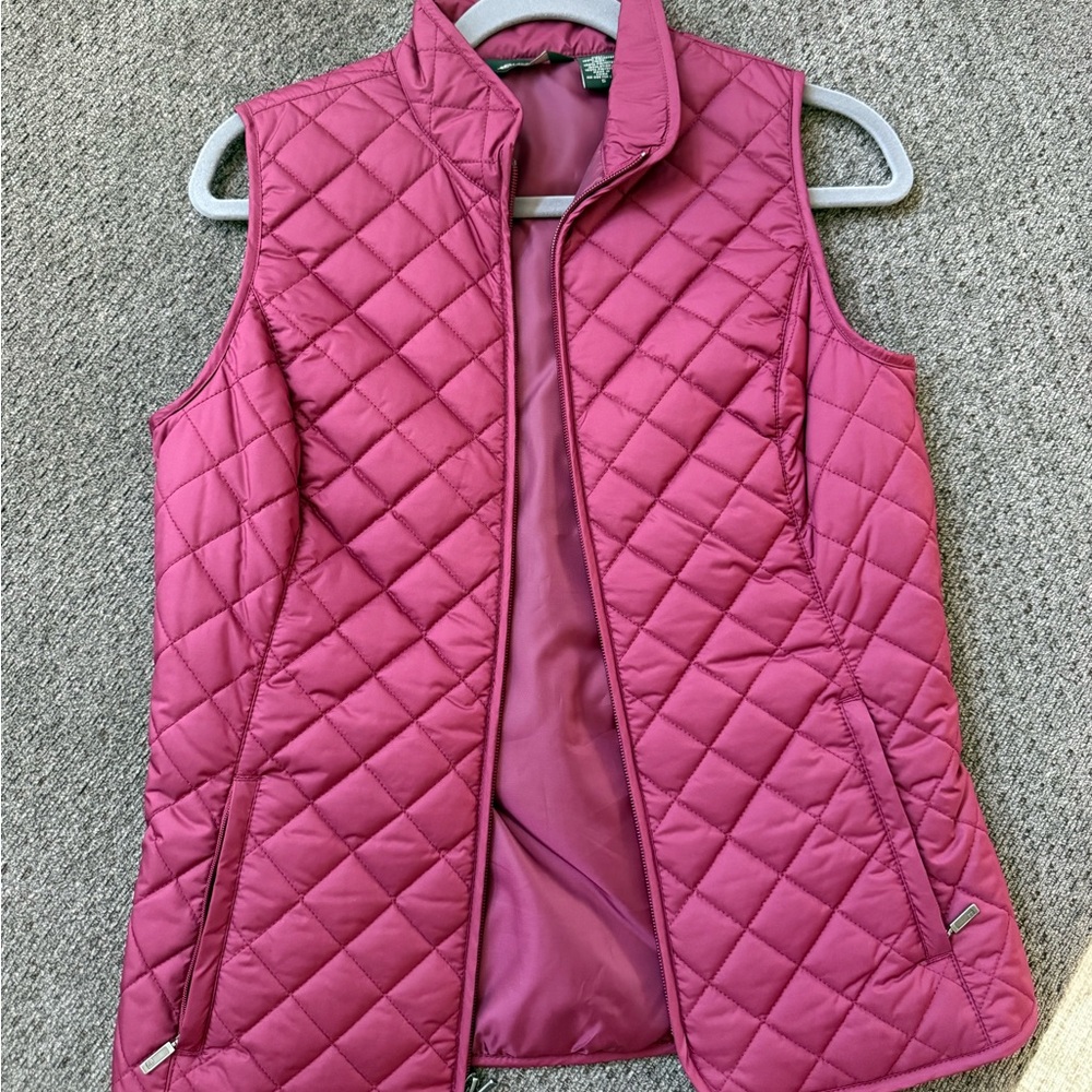 Eddie Bauer Quilted Sleeveless Vest in Berry Pink